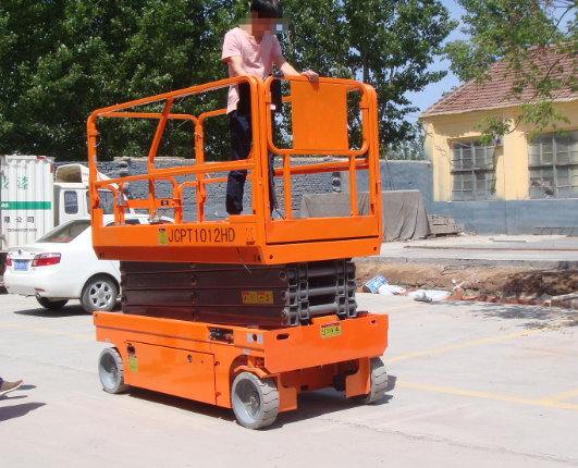 安福移动式升降平台规格与使用规范